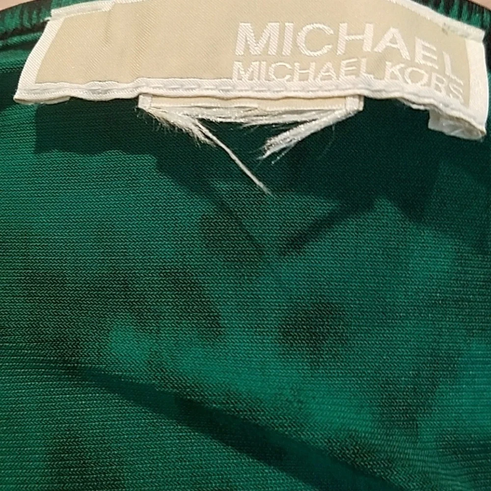 Michael Kors black & green blouse. Cowl neck L - Picture 3 of 6